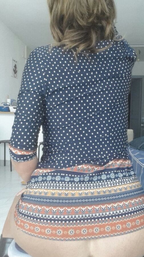 Hot milf posing