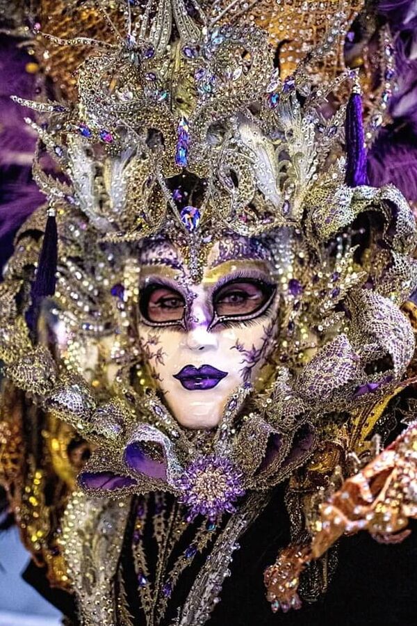Le Masquerade ... (VM)