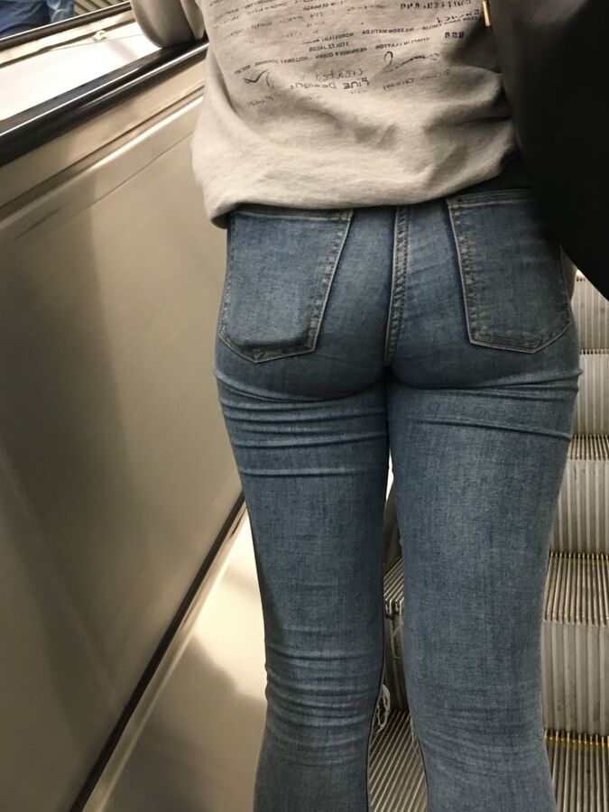 Mix ass creeps