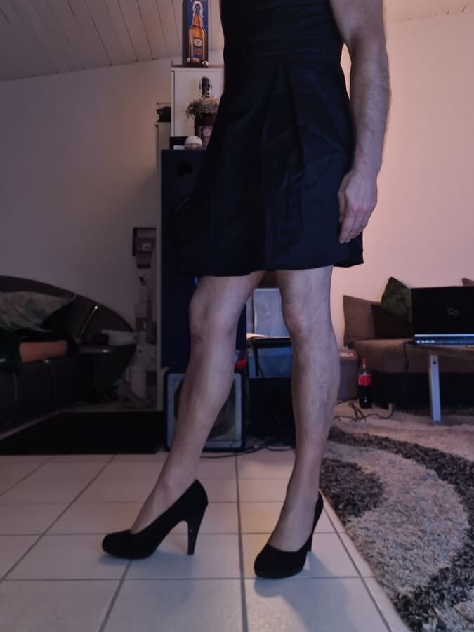 I&;am in stockings and Pumps
