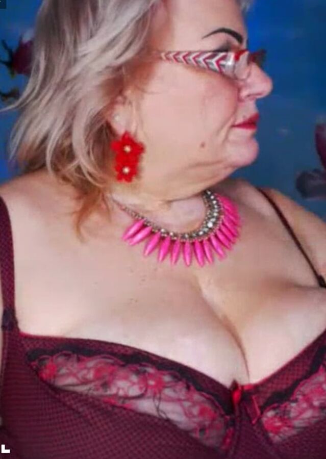 grannies who need tributes