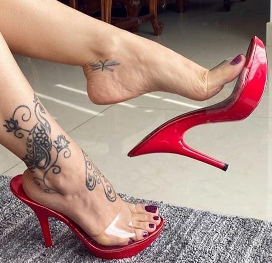 Fuckin hot Footjob Feet