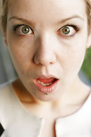 Can you please tribute my face !