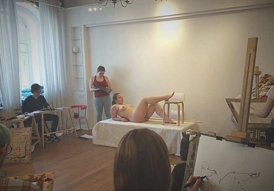 naked model