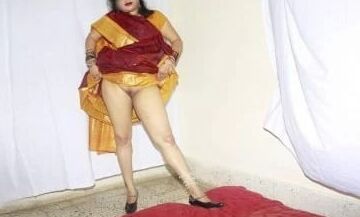 Mummy show ur figure (jannat)