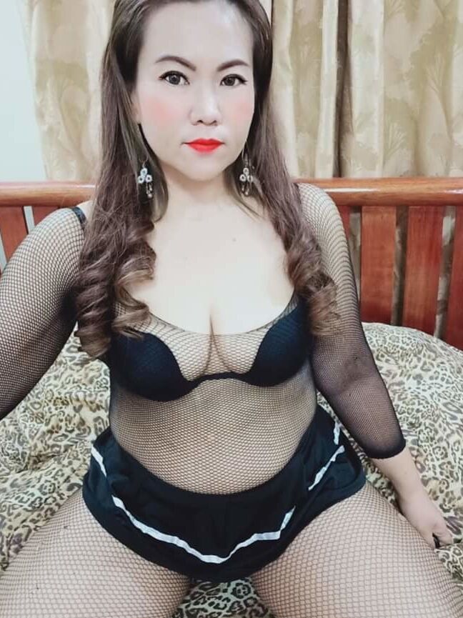 Gadis tetek besar Thailand