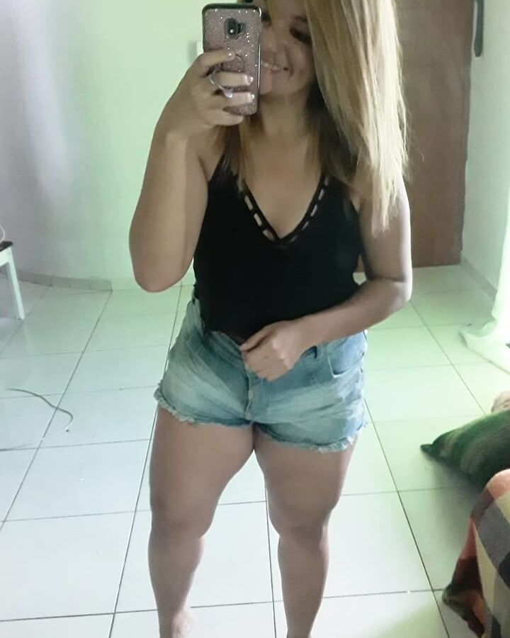 Coroa gostosa tezuda