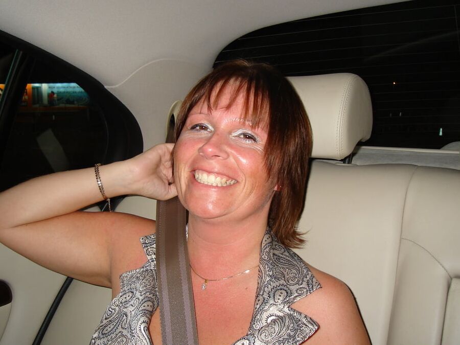 Exposed Whore Deana Maddox from Nuneaton UK