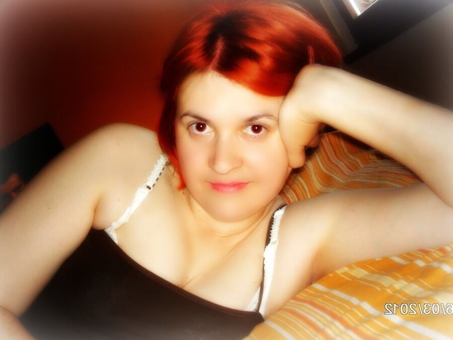 MIRA Y WHORE FROM ZAGREB