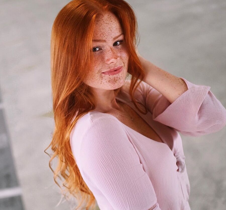 Freckled Beauty Victoria