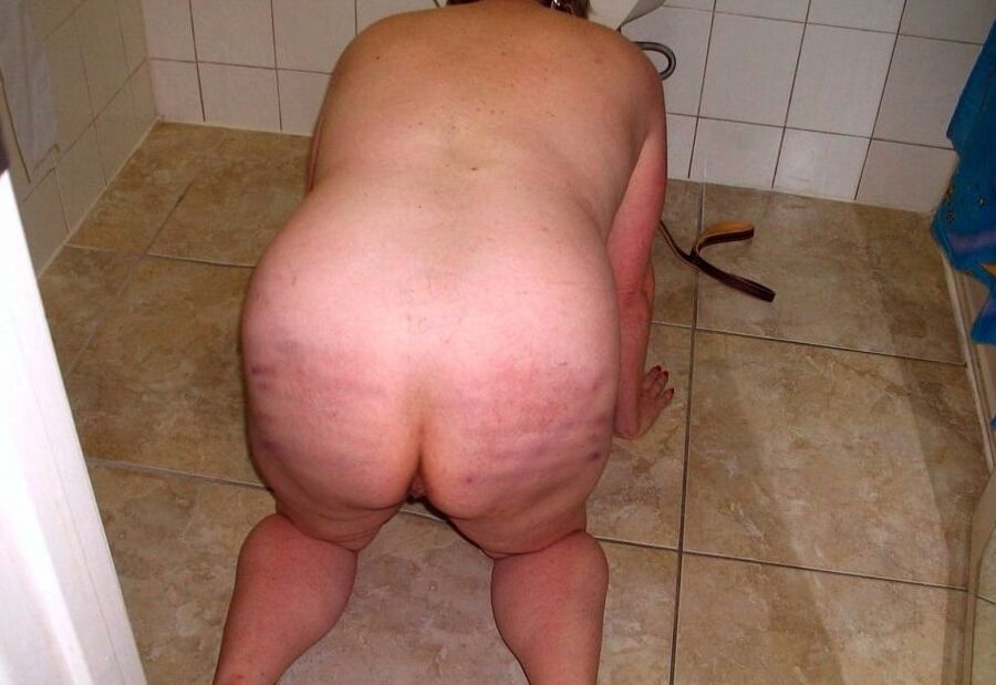 Submissive BDSM