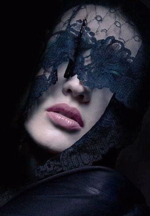 Le Masquerade ... (VM)