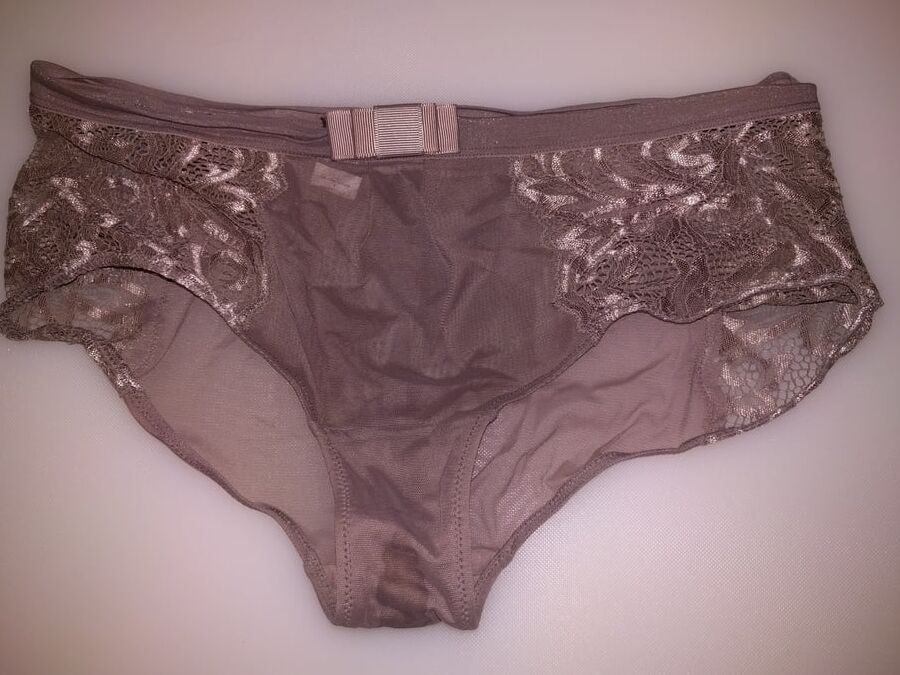 Japanese Wife&;s Used Panties