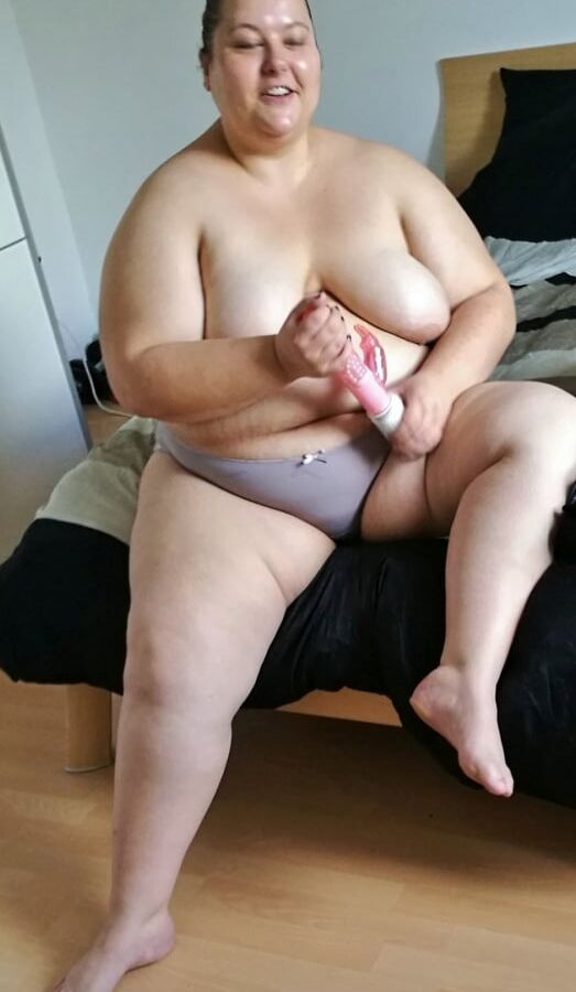 Bbw mix (Melanie)