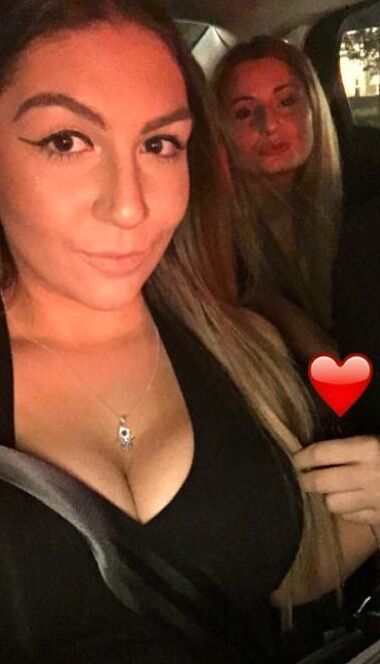 Cosmetologist And College Girls