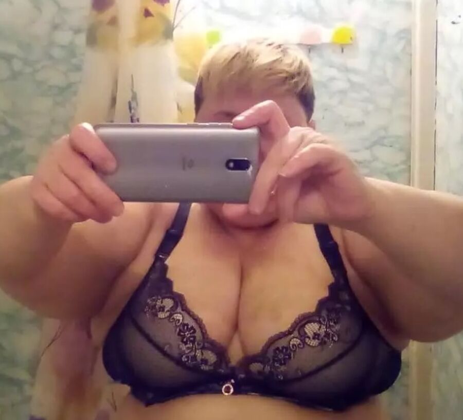 Mature en lingerie