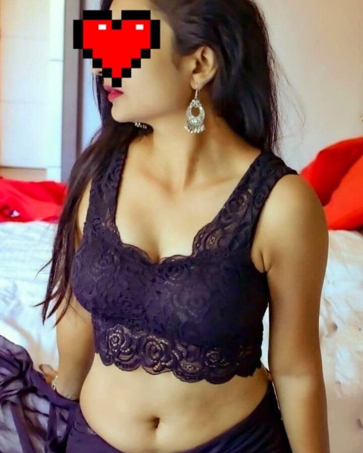 all new pics of me aarti aaliya and sultana