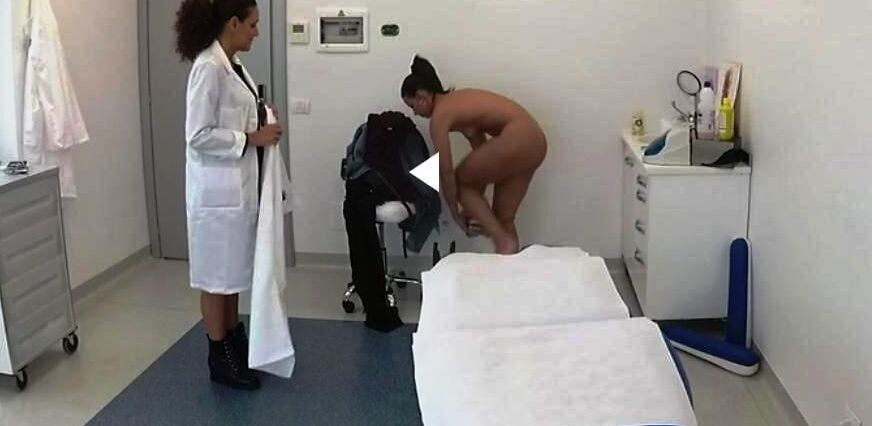 Anal bleaching Giulia Calcaterra