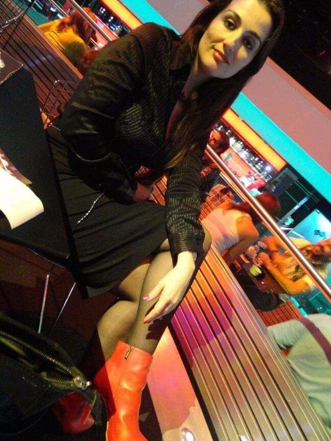 Milf Sonya - comment and rate
