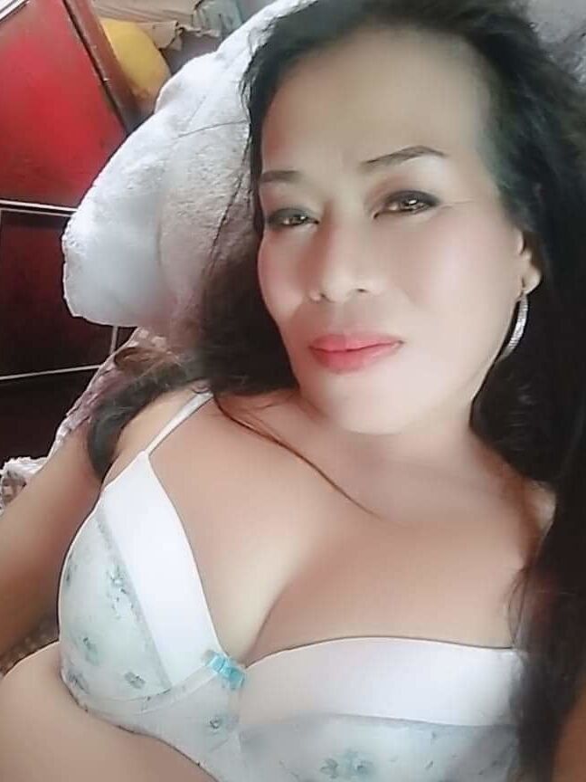 Ibu Thai Big tits