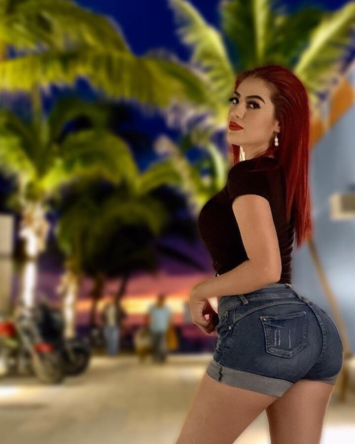 On Instagram- johanag._