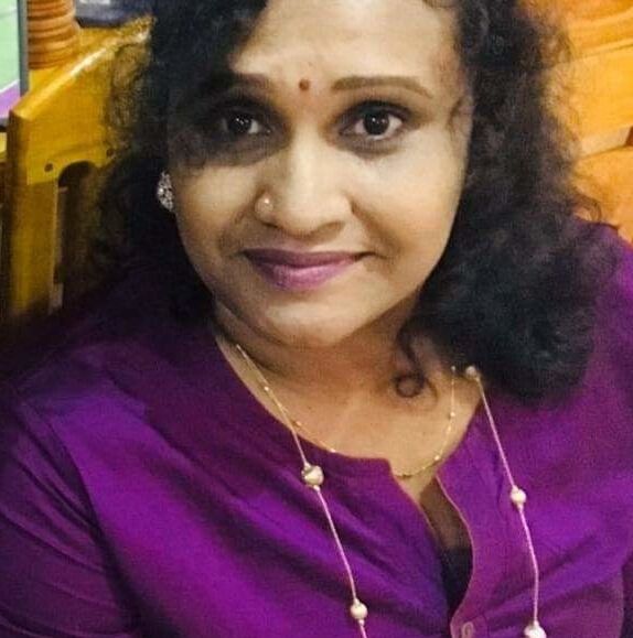 Tamil hot stylish auntys