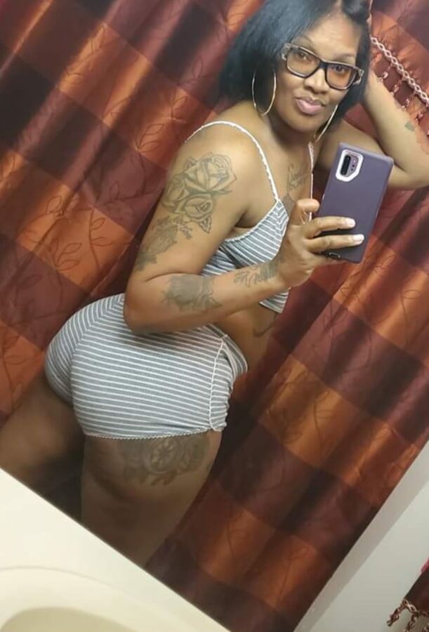 SEXXY MILF