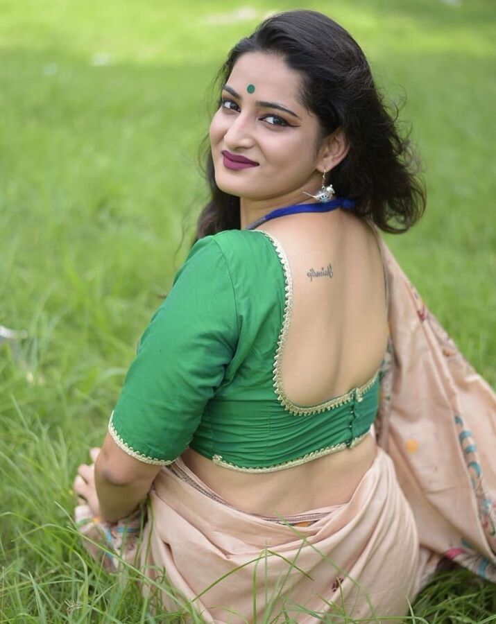 Bengali Hindu Whore Mis Mitra Bitch