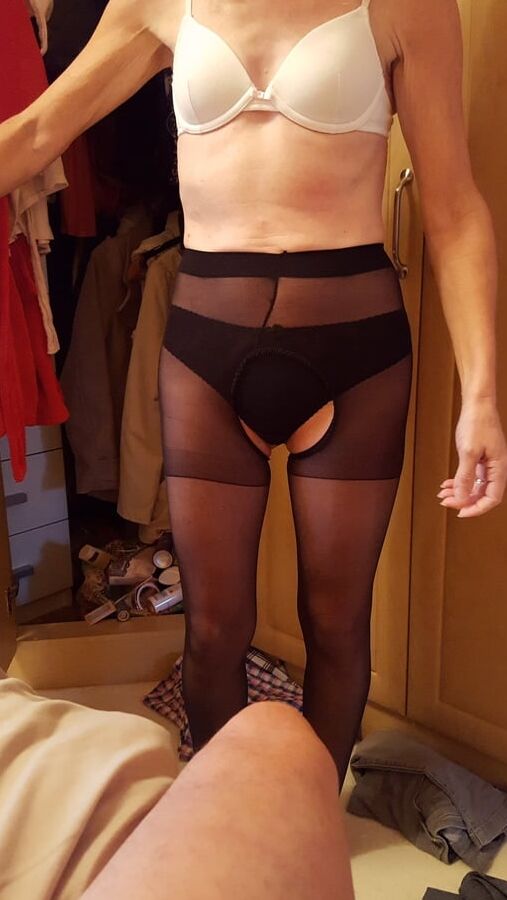 Wife in Garters