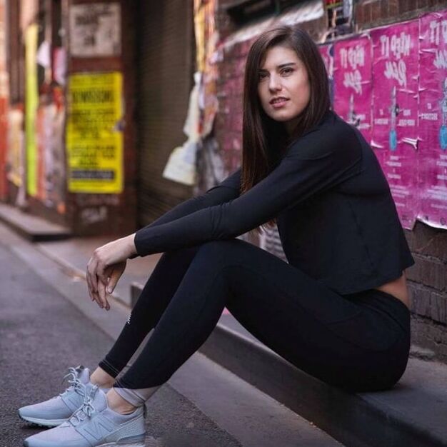 News babes, athletes and more