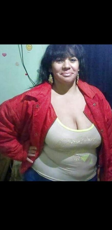 Esme nalgona madura