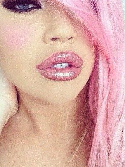 Amazing Bimbo - Sophie Dalzell