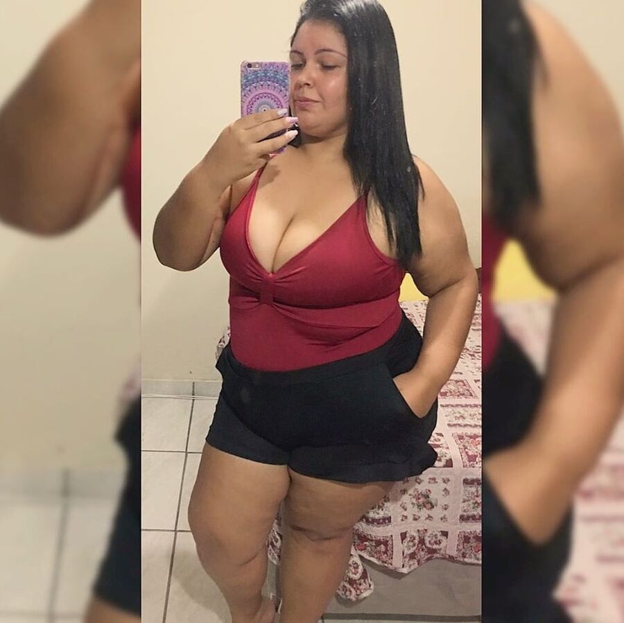 Mature Gloria (brazilian cum explosion milf)