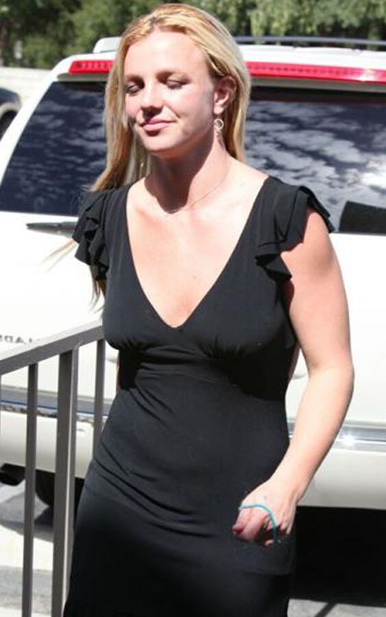 Britney Spears Great Pokies Tits