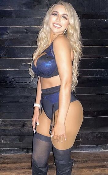 HOT Dallas, TX Bartender