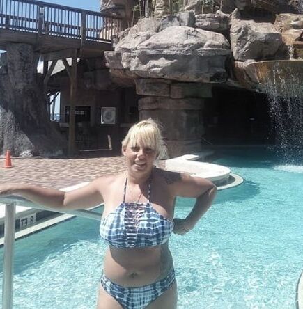 Blonde Milf, Mature, Bikini