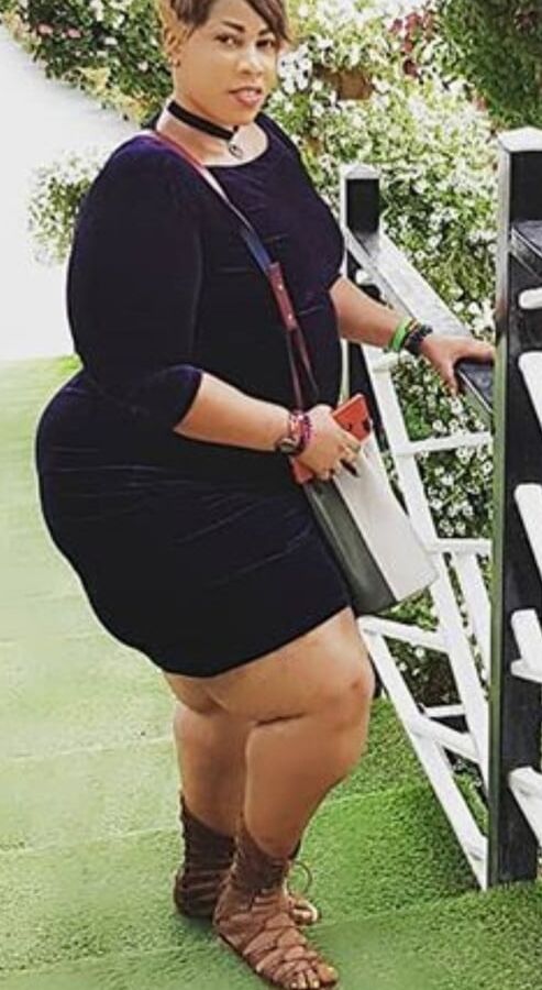 Ginormous mega booty huge leg cellulite bbw pear Divyo