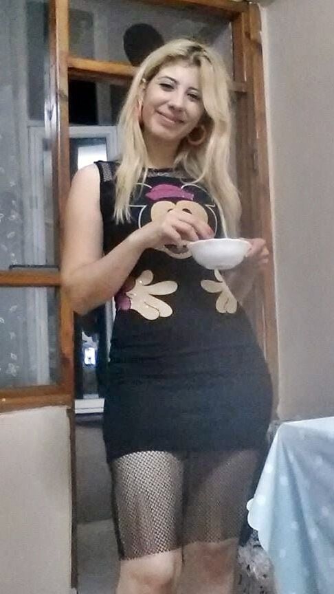 Turkish milf slut wife blonde Turk milf kadin bed house