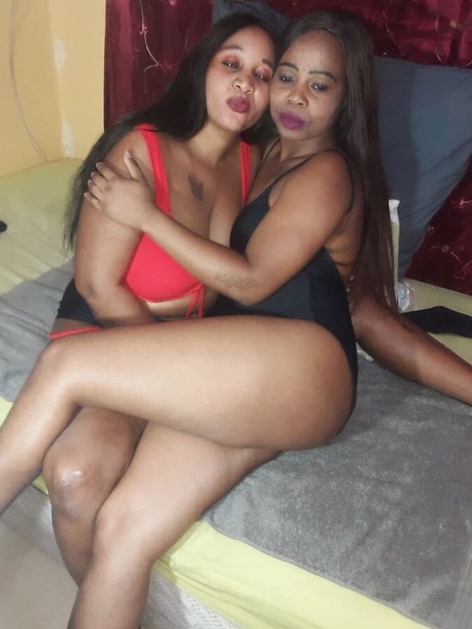 HOT EBONY PICS