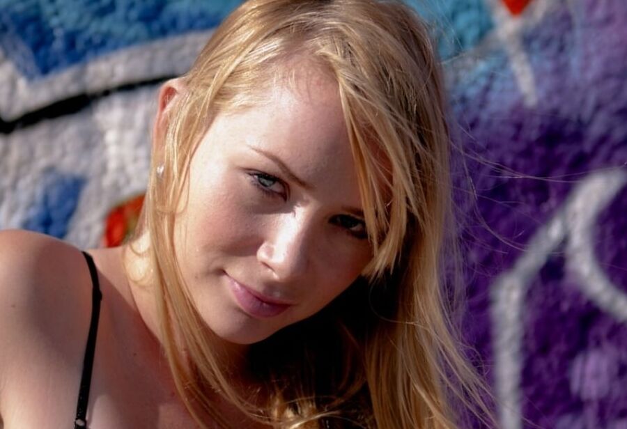 Mika Boorem