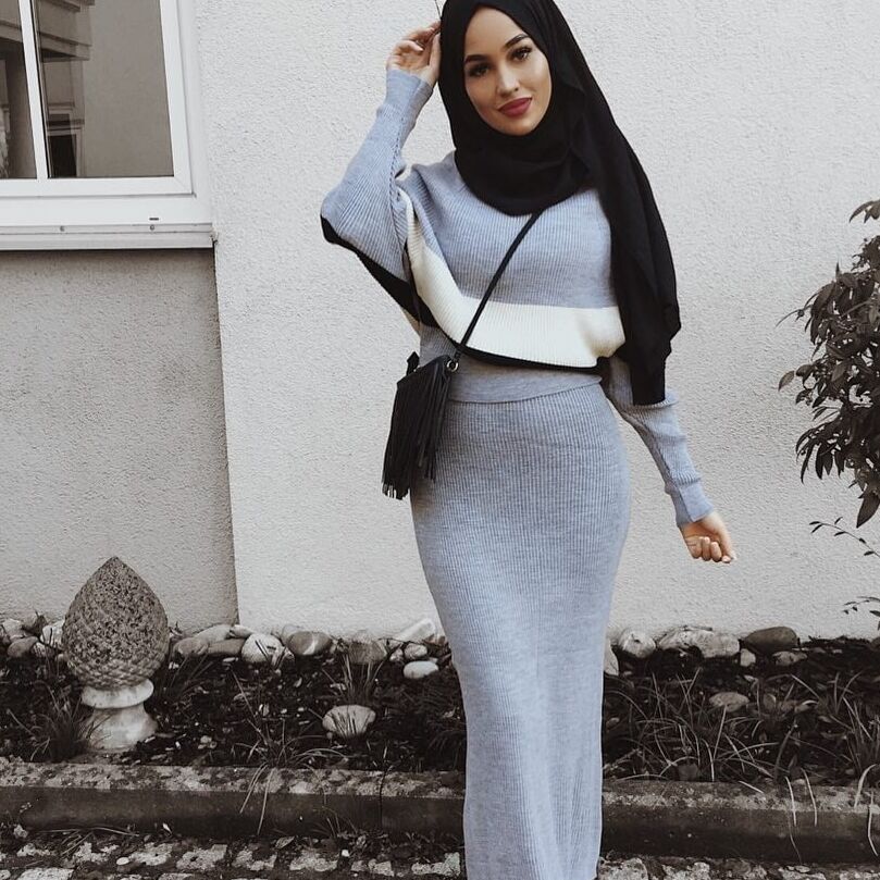 Hot Instagram Hjiab Lady