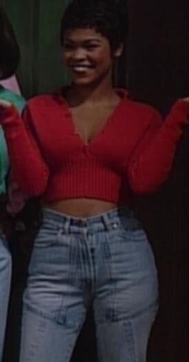 Nia L