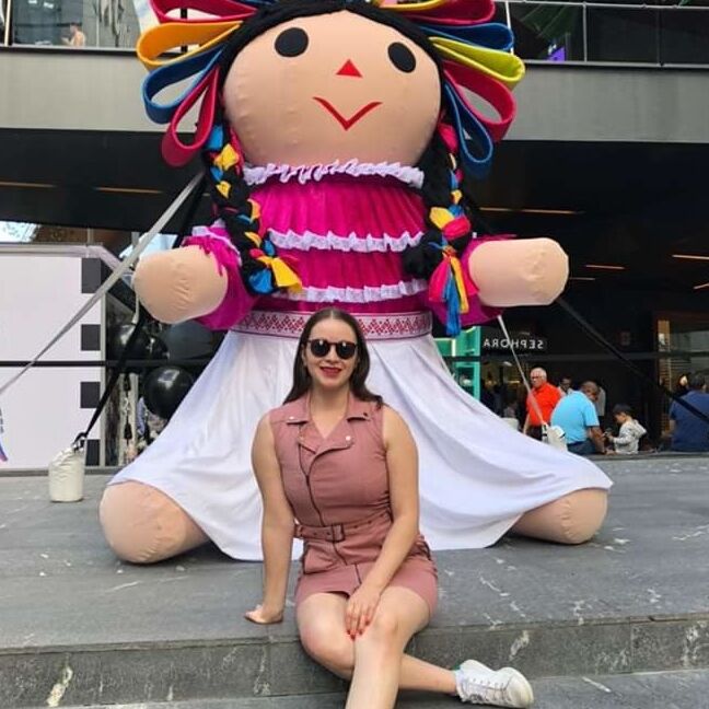 Blanca gordibuena para insultar