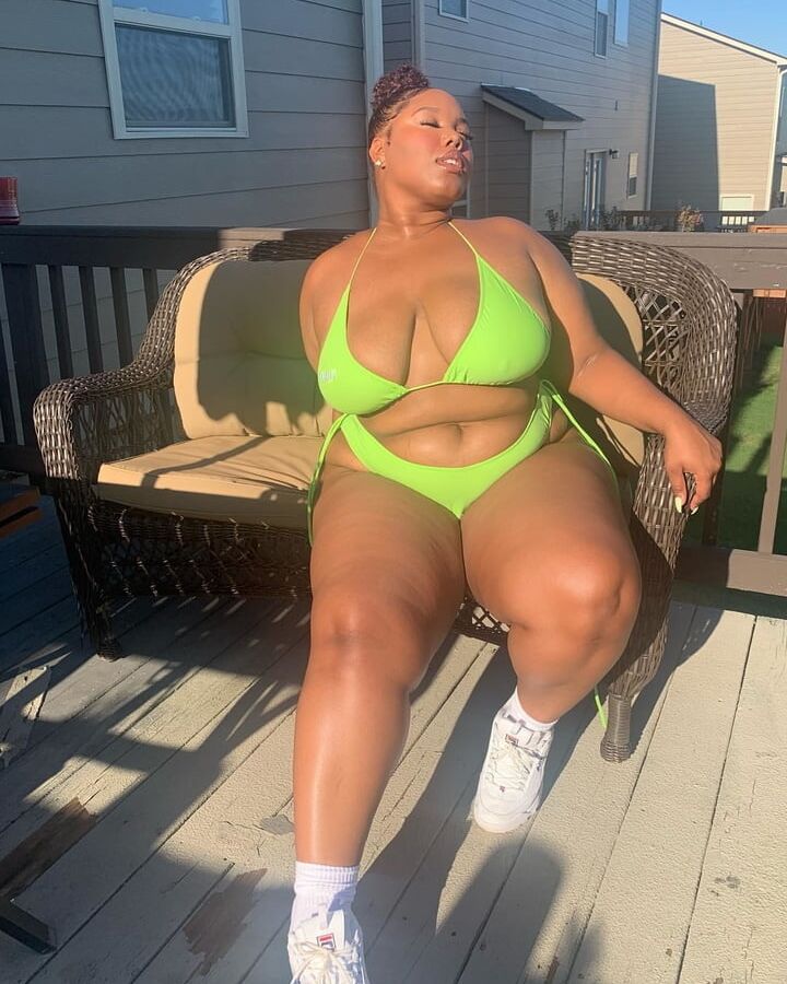 Bbw mix (Meshia not naked)