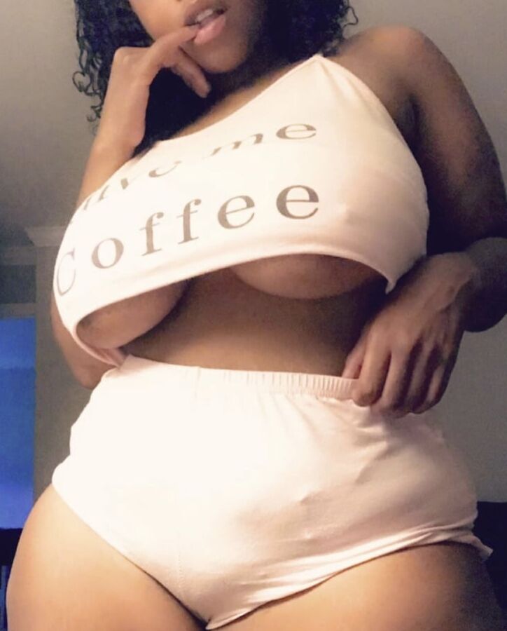 Thick Ebony Amateur