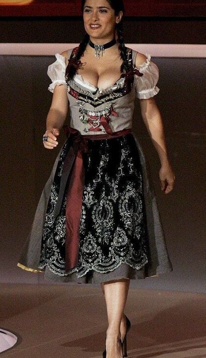 Hot girls from the Oktoberfest