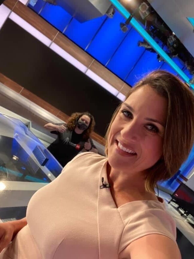 Sexy side of Lynn