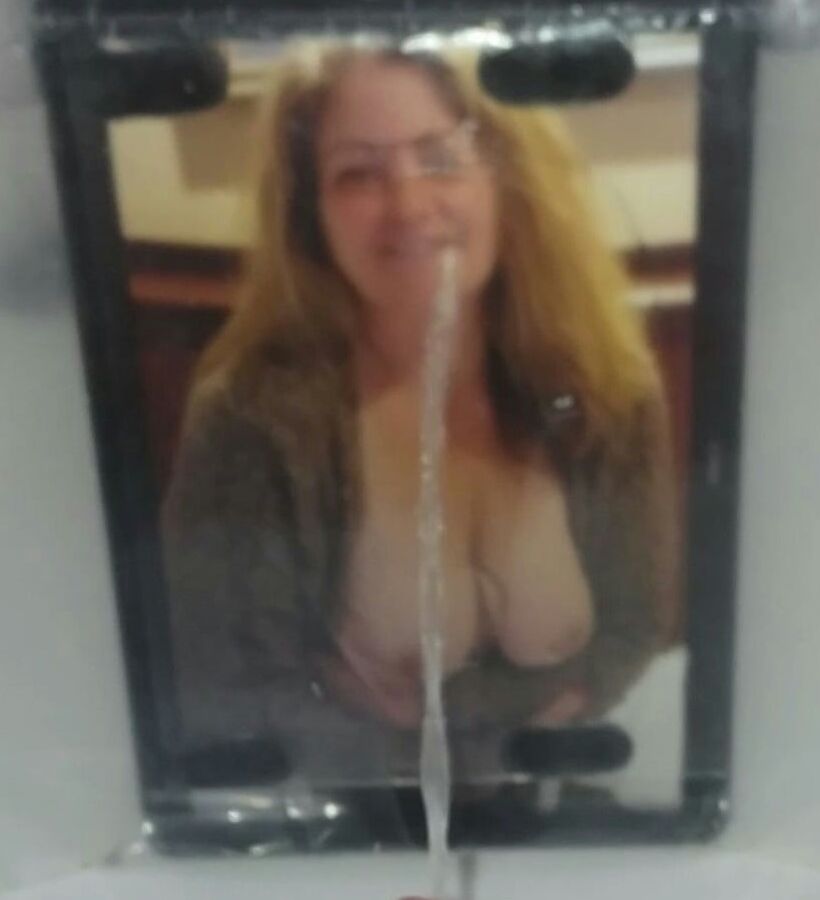 SINNDIE piss tribute photos