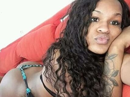 Vitoria deusa negra
