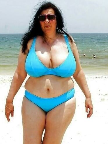 Mature ladies at the beach